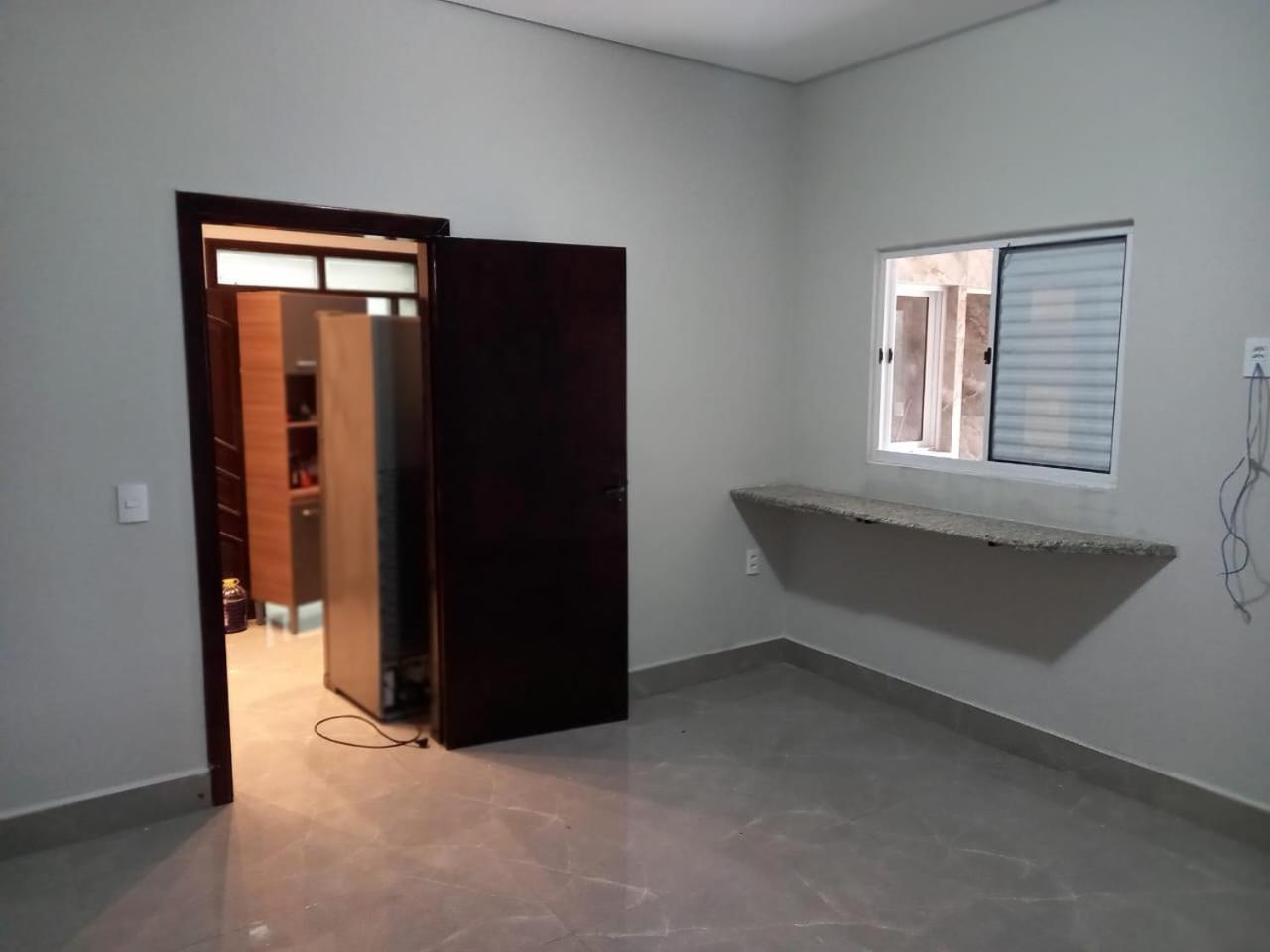 Apartment Facilit *